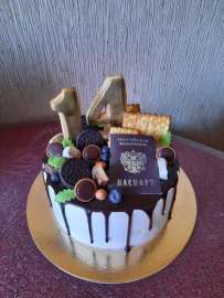 Торт на день рождения Арт.366